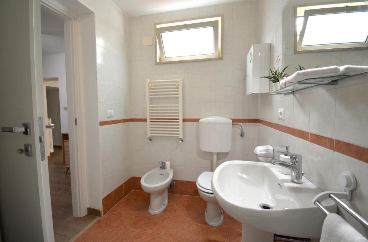 Casa Concordia Apartment Bari Bagian luar foto